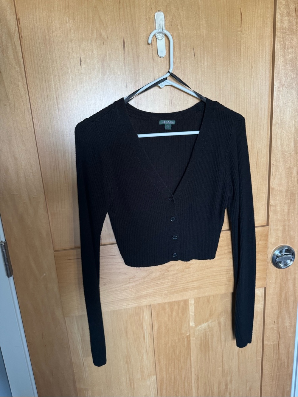 wild fable Black Ribbed V-Neck Button-Front Crop Sweater